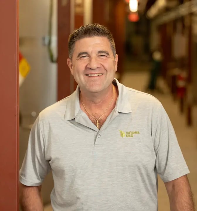 MC-oil-tanks-landscape-cards (1)