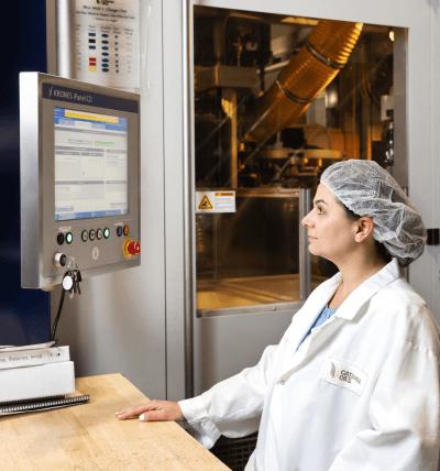 plant-blow-molder-LB-landscape-cards