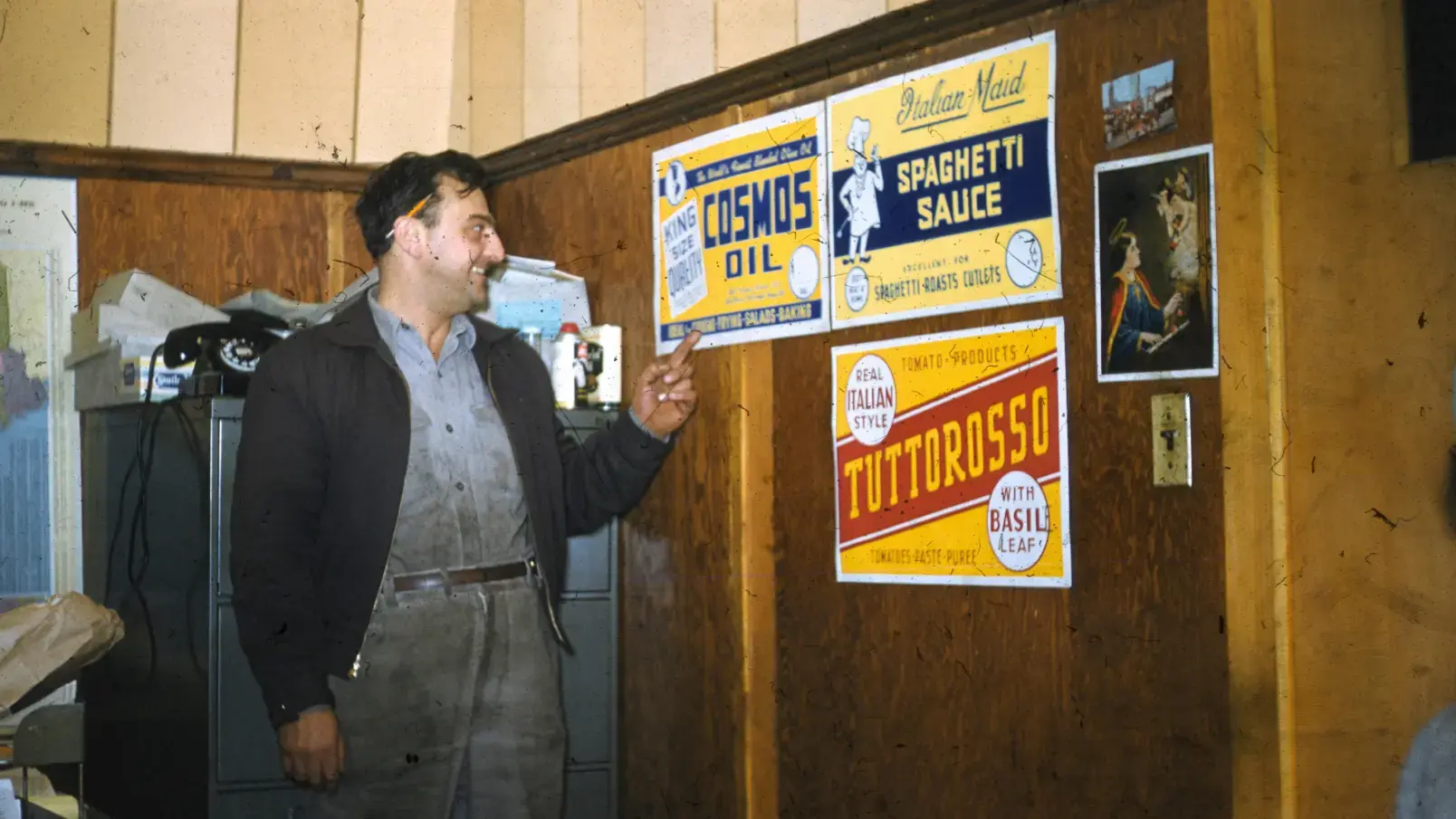 product-posters-c1955-image-gallery